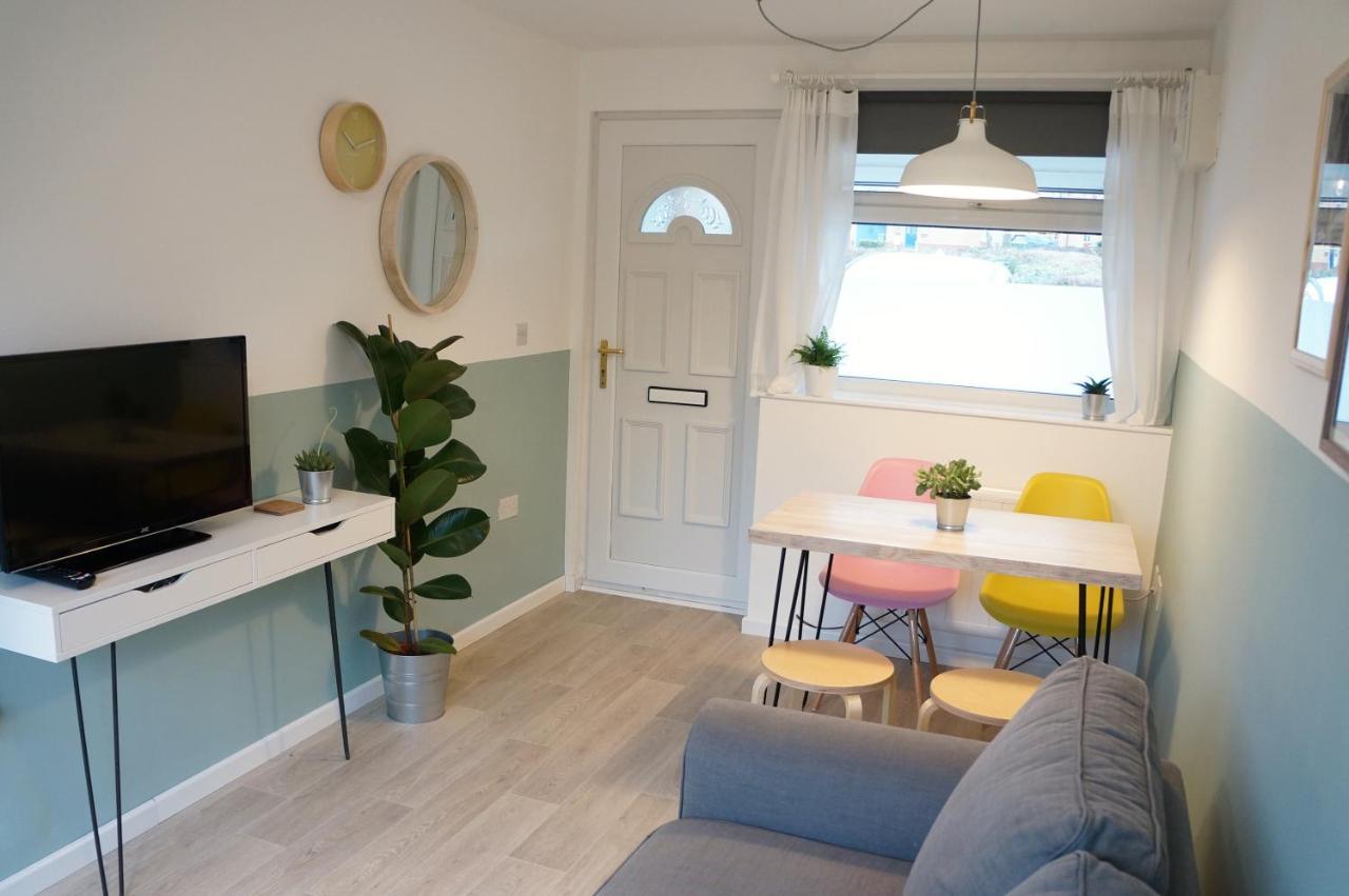 The Oldbrook Garden Flat Apartment Milton Keynes Bagian luar foto